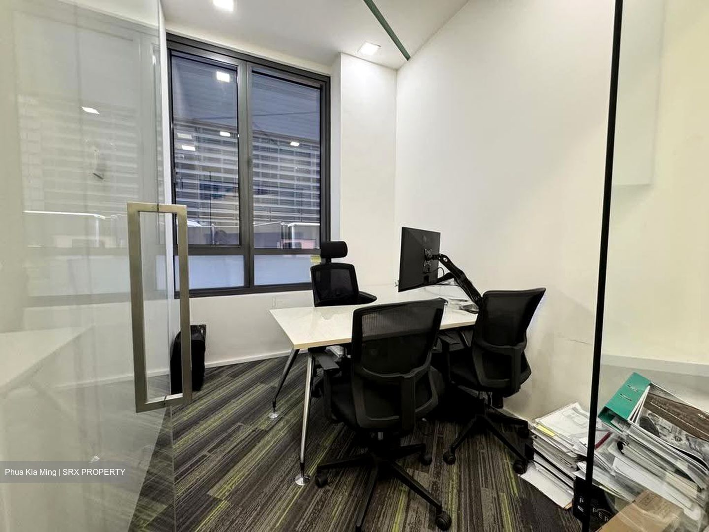 PLUS (D1), Office #611816601